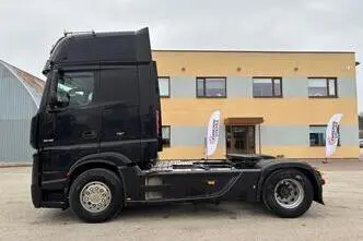 Mercedes-Benz Actros, 12.8, 350 kW, дизель, автомат, задний привод
