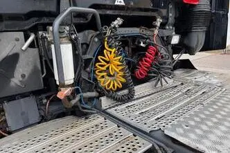 Mercedes-Benz Actros, 12.8, 350 kW, дизель, автомат, задний привод