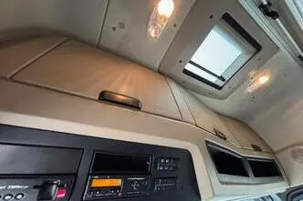 Mercedes-Benz Actros, 12.8, 350 kW, дизель, автомат, задний привод