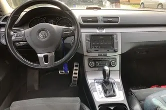 Volkswagen Passat, 2.0, 110 kW, petrol, automatic, front-wheel drive