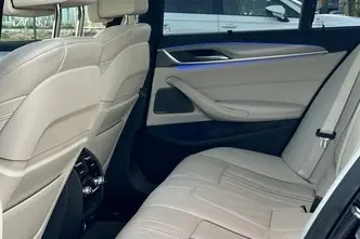 BMW 530, 2.0, 185 kW, бензин, автомат, полный привод