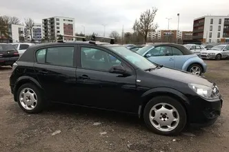 Opel Astra, 1.6, 85 kW, bensiin, manuaal, esivedu
