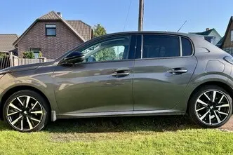 Peugeot 208, 1.2, 74 kW, бензин, автомат, передний привод