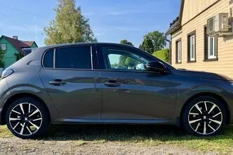 Peugeot 208, 1.2, 74 kW, бензин, автомат, передний привод