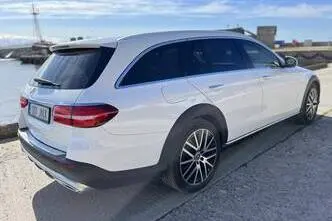Mercedes-Benz E 220, 2.0, 143 kW, дизель, автомат, полный привод