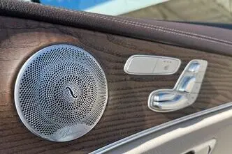 Mercedes-Benz E 220, 2.0, 143 kW, дизель, автомат, полный привод