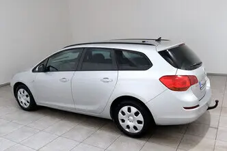 Opel Astra, 1.7, 92 kW, дизель, механическая, передний привод