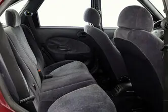 Ford Escort, 1.4, 55 kW, бензин, механическая, передний привод