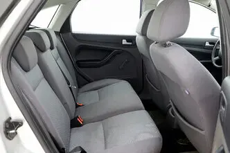 Ford Focus, 1.6, 85 kW, petrol, manual, front-wheel drive