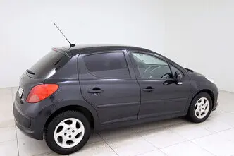 Peugeot 207, 1.6, 80 kW, бензин, механическая, передний привод