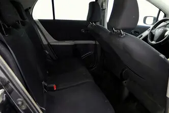 Toyota Yaris, 1.4, 66 kW, diesel, manual, front-wheel drive