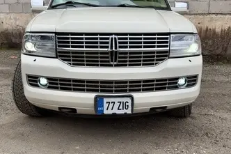 Lincoln Navigator, 5.4, 224 kW, бензин, автомат, полный привод