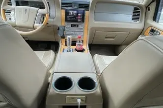 Lincoln Navigator, 5.4, 224 kW, бензин, автомат, полный привод