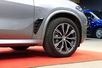 BMW X5, 3.0, 210 kW, hübriid, automaat, nelikvedu