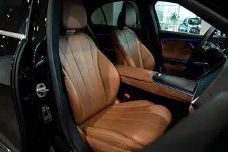 Mercedes-Benz E 220, 2.0, 145 kW, гибрид, автомат, полный привод