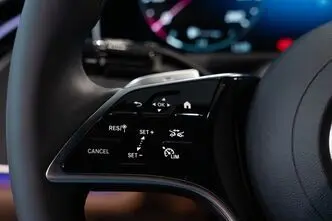 Mercedes-Benz E 220, 2.0, 145 kW, гибрид, автомат, полный привод