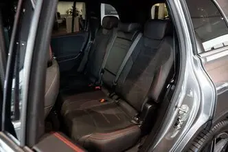 Mercedes-Benz GLB 200, 1.3, 120 kW, гибрид, автомат, передний привод