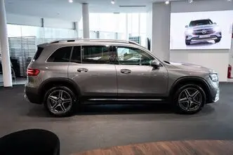 Mercedes-Benz GLB 200, 1.3, 120 kW, гибрид, автомат, передний привод