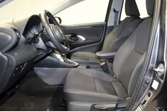 Toyota Yaris, 1.5, 68 kW, гибрид, автомат, передний привод