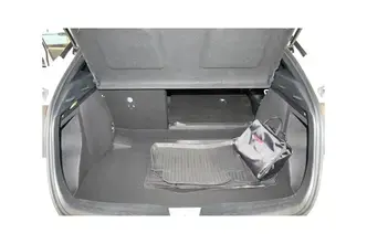 Toyota C-HR, 1.8, 72 kW, гибрид, автомат, передний привод