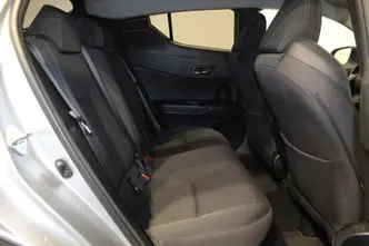 Toyota C-HR, 1.8, 72 kW, гибрид, автомат, передний привод