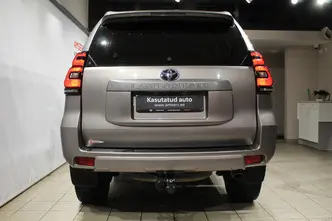 Toyota Land Cruiser, 2.8, 150 kW, diesel, automatic, four-wheel drive