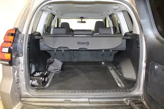 Toyota Land Cruiser, 2.8, 150 kW, diesel, automatic, four-wheel drive