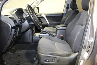 Toyota Land Cruiser, 2.8, 150 kW, diesel, automatic, four-wheel drive