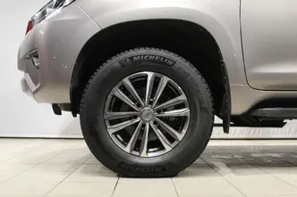 Toyota Land Cruiser, 2.8, 150 kW, diesel, automatic, four-wheel drive