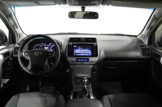 Toyota Land Cruiser, 2.8, 130 kW, diesel, automatic, four-wheel drive
