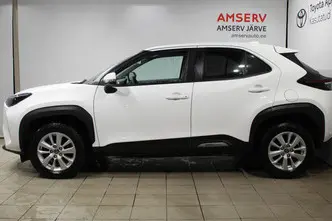 Toyota Yaris Cross, 1.5, 68 kW, hübriid, automaat, esivedu