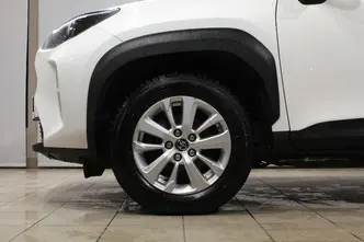 Toyota Yaris Cross, 1.5, 68 kW, hübriid, automaat, esivedu