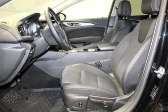 Opel Insignia, 1.5, 121 kW, petrol, automatic, front-wheel drive