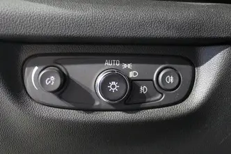 Opel Insignia, 1.5, 121 kW, petrol, automatic, front-wheel drive