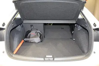 Volkswagen Taigo, 1.0, 70 kW, bensiin, manuaal, esivedu