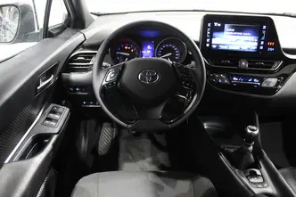 Toyota C-HR, 1.2, 85 kW, бензин, механическая, передний привод