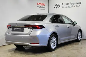 Toyota Corolla, 1.5, 92 kW, бензин, автомат, передний привод