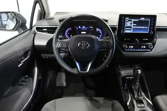 Toyota Corolla, 1.5, 92 kW, бензин, автомат, передний привод