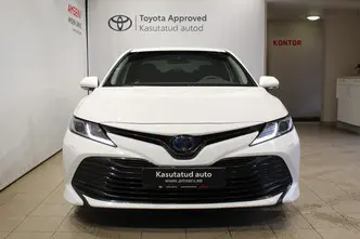 Toyota Camry, 2.5, 131 kW, гибрид, автомат, передний привод