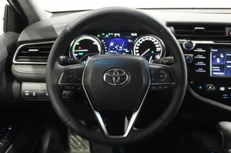 Toyota Camry, 2.5, 131 kW, гибрид, автомат, передний привод