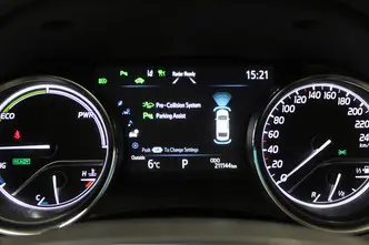 Toyota Camry, 2.5, 131 kW, гибрид, автомат, передний привод