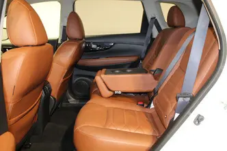 Nissan X-Trail, 2.0, 130 kW, дизель, автомат, полный привод