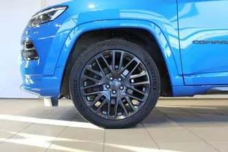 Jeep Compass, 1.3, 110 kW, бензин, автомат, передний привод