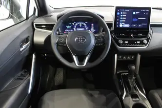 Toyota Corolla Cross, 2.0, 112 kW, гибрид, автомат, передний привод