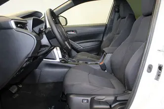 Toyota Corolla Cross, 2.0, 112 kW, гибрид, автомат, передний привод