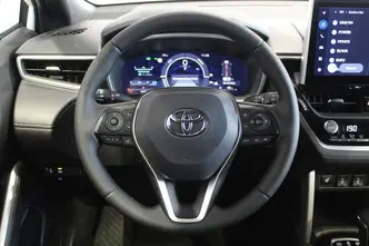 Toyota Corolla Cross, 2.0, 112 kW, гибрид, автомат, передний привод