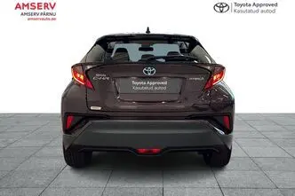Toyota C-HR, 1.8, 72 kW, гибрид, автомат, передний привод