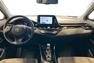 Toyota C-HR, 1.8, 72 kW, hübriid, automaat, esivedu