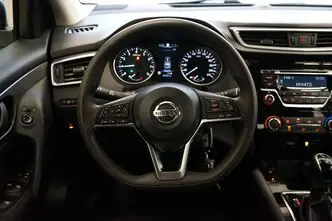 Nissan Qashqai, 1.3, 117 kW, petrol, automatic, front-wheel drive