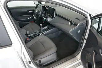 Toyota Corolla, 1.5, 92 kW, bensiin, manuaal, esivedu